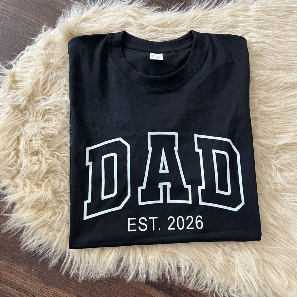 NWOT black "Dad Est. 2026" graphic t-shirt L 100% Cotton